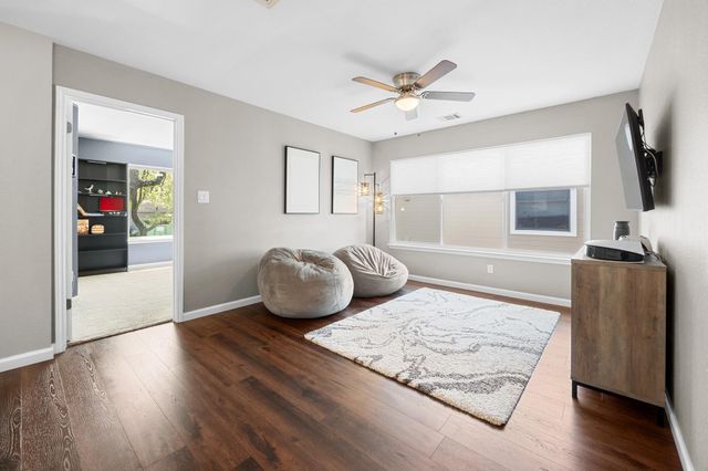 17041 Capri Isle LN, Austin, TX 78717