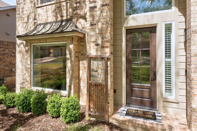 17041 Capri Isle LN, Austin, TX 78717