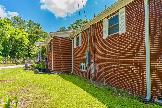 109 Entwistle 3rd Street, Rockingham, NC 28379