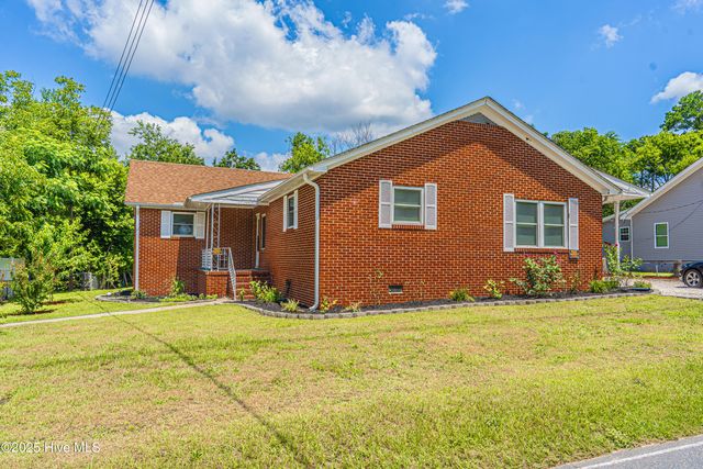109 Entwistle 3rd Street, Rockingham, NC 28379