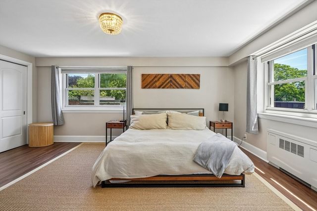 131 Sewall Ave 49, Brookline, MA 02446