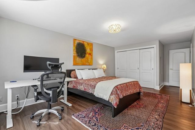 131 Sewall Ave 49, Brookline, MA 02446