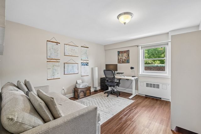 131 Sewall Ave 49, Brookline, MA 02446