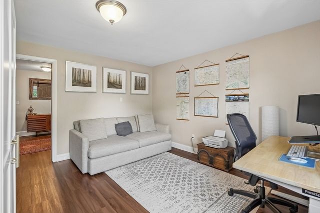 131 Sewall Ave 49, Brookline, MA 02446