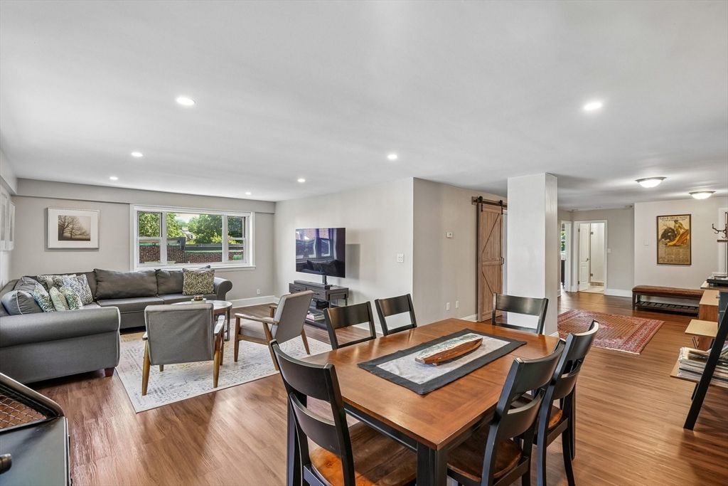 131 Sewall Ave 49, Brookline, MA 02446