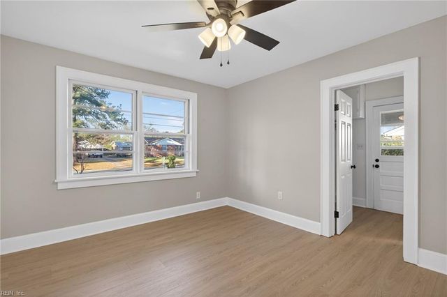 305 Bobby Jones DR, Portsmouth, VA 23701