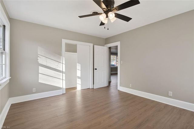 305 Bobby Jones DR, Portsmouth, VA 23701