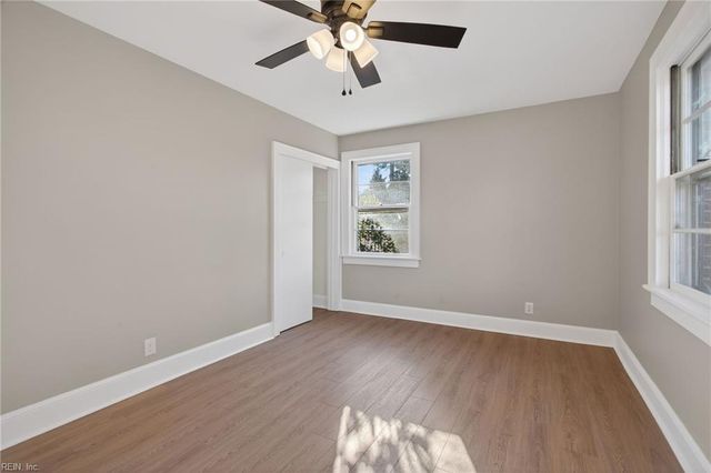 305 Bobby Jones DR, Portsmouth, VA 23701