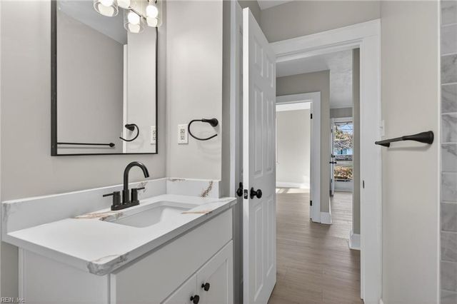 305 Bobby Jones DR, Portsmouth, VA 23701