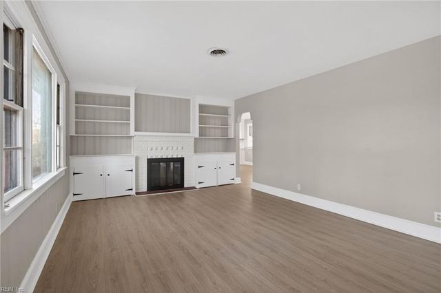 305 Bobby Jones DR, Portsmouth, VA 23701