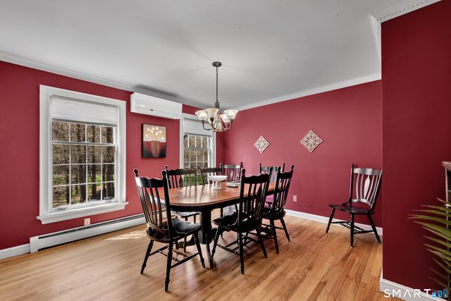14 Myra Lane, Burlington, CT 06013
