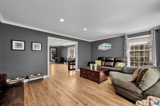 14 Myra Lane, Burlington, CT 06013