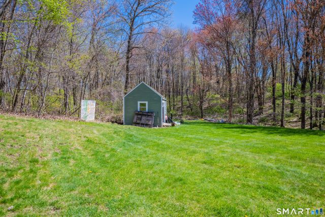 14 Myra Lane, Burlington, CT 06013