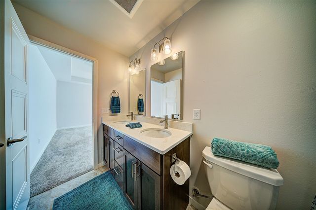 2239 Saint Andrews Drive, North Liberty, IA 52317