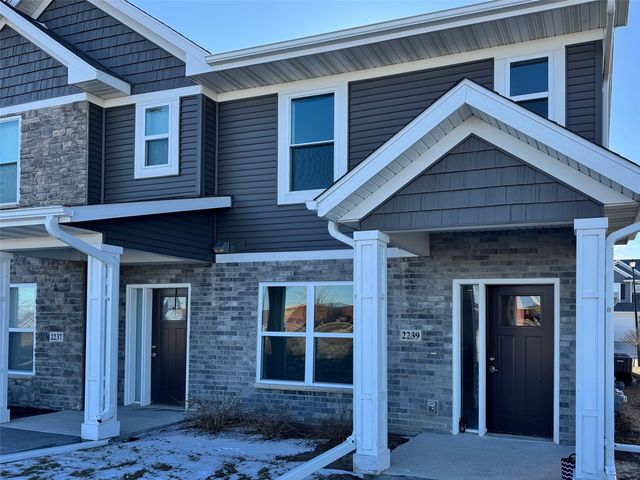 2239 Saint Andrews Drive, North Liberty, IA 52317