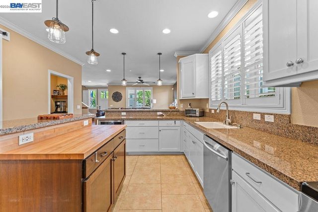 2577 8th St, Livermore, CA 94550