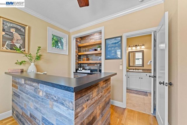 2577 8th St, Livermore, CA 94550