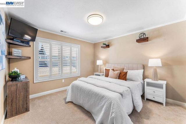 2577 8th St, Livermore, CA 94550