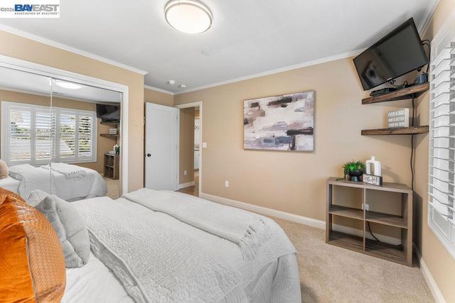 2577 8th St, Livermore, CA 94550