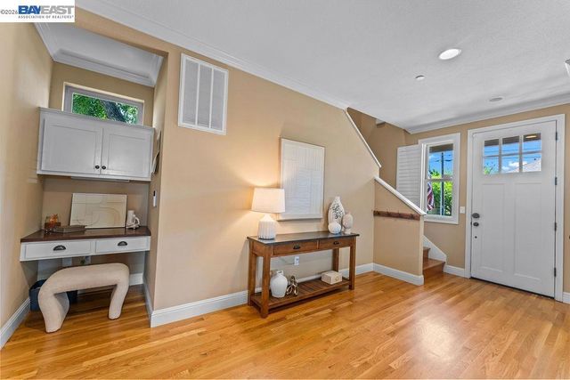 2577 8th St, Livermore, CA 94550