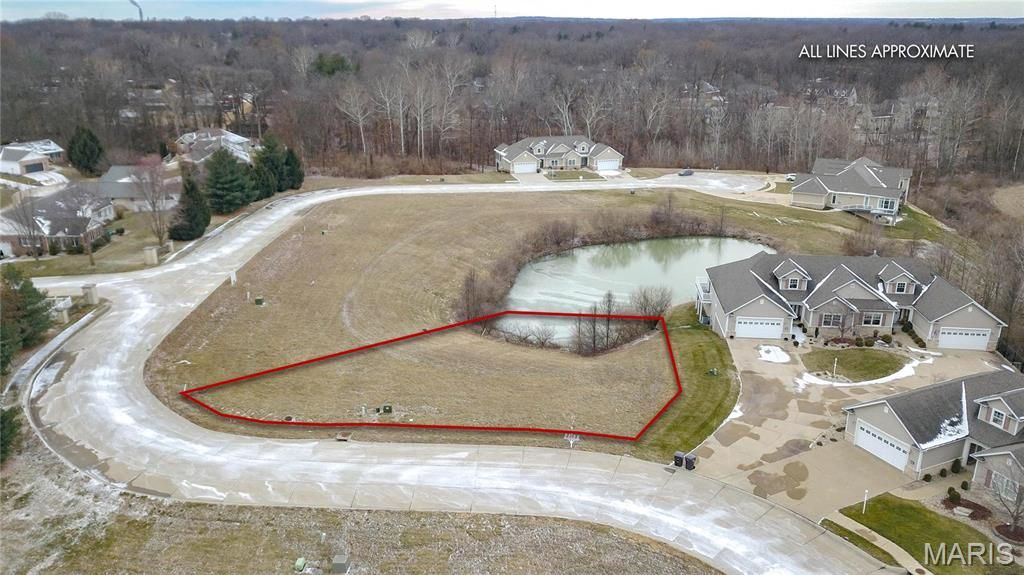 Image 1 of property listing at 1826 Sycamore Hill Drive, Godfrey, IL 62035