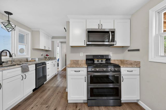 1566 First NH Turnpike, Northwood, NH 03261