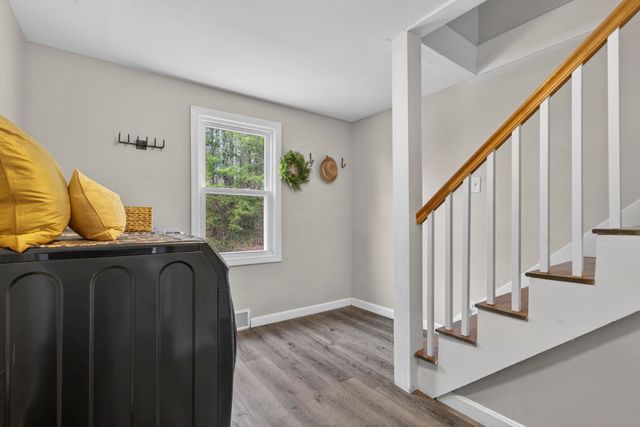 1566 First NH Turnpike, Northwood, NH 03261