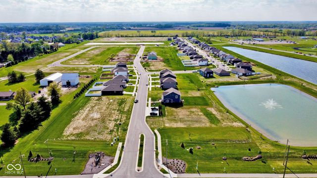 1216 Phillips Drive, Greenfield, IN 46140