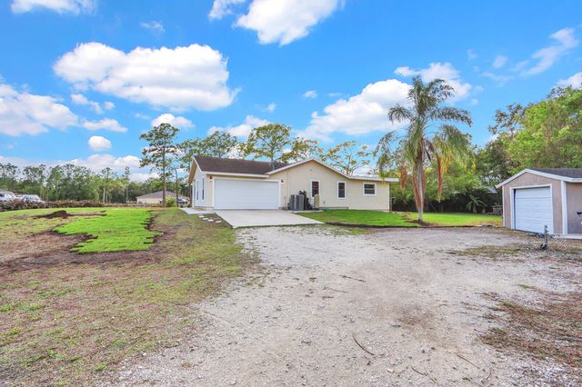 18019 43rd Road N, Loxahatchee, FL 33470