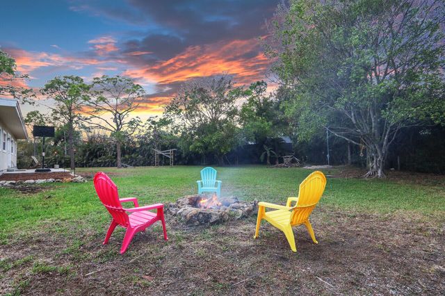 18019 43rd Road N, Loxahatchee, FL 33470