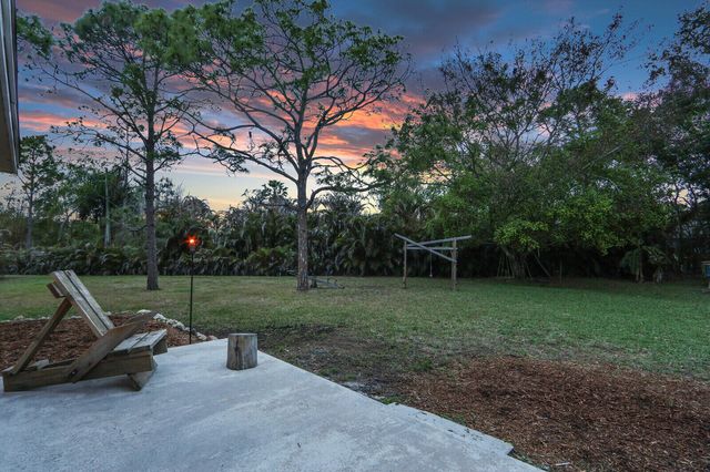 18019 43rd Road N, Loxahatchee, FL 33470