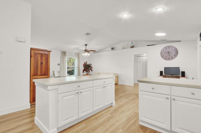 18019 43rd Road N, Loxahatchee, FL 33470