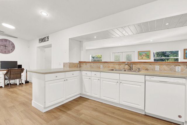 18019 43rd Road N, Loxahatchee, FL 33470