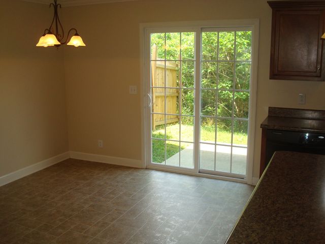 1935 Warmingfield Dr, Murfreesboro, TN 37127