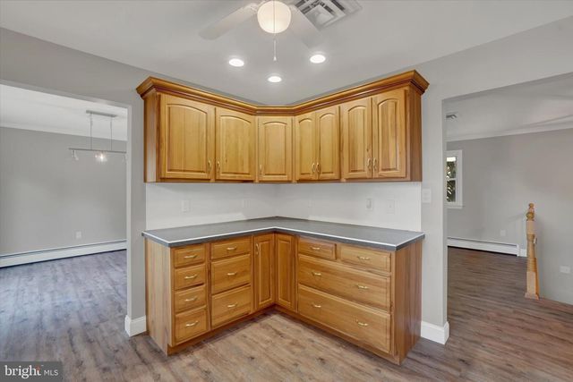 2720 FREYSVILLE RD, Red Lion, PA 17356
