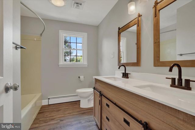2720 FREYSVILLE RD, Red Lion, PA 17356