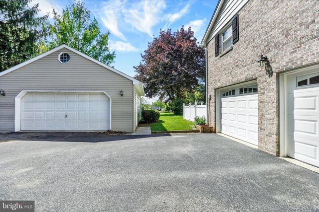 2720 FREYSVILLE RD, Red Lion, PA 17356