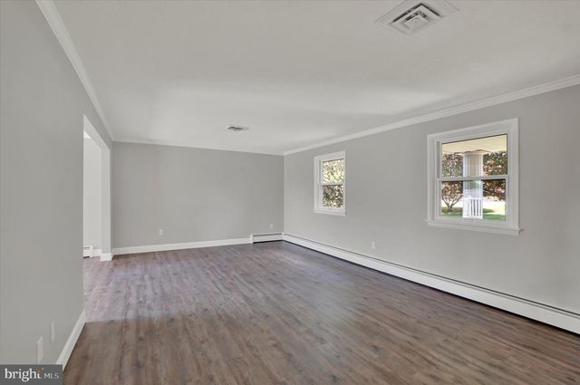 2720 FREYSVILLE RD, Red Lion, PA 17356