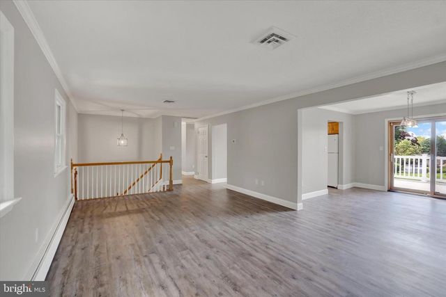 2720 FREYSVILLE RD, Red Lion, PA 17356