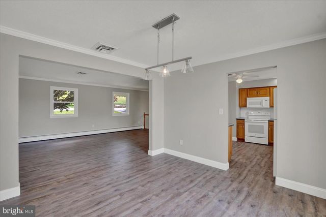 2720 FREYSVILLE RD, Red Lion, PA 17356