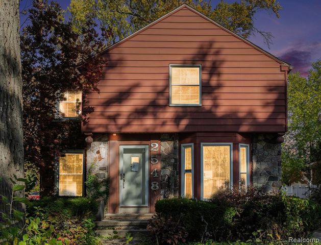 2548 Woodstock Drive, Detroit, MI 48203