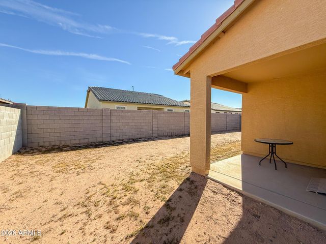 1209 W Seagoe Avenue, Coolidge, AZ 85128