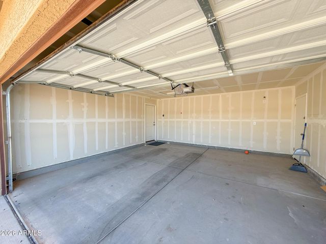 1209 W Seagoe Avenue, Coolidge, AZ 85128