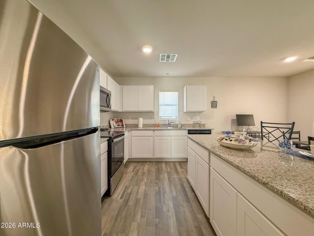 1209 W Seagoe Avenue, Coolidge, AZ 85128