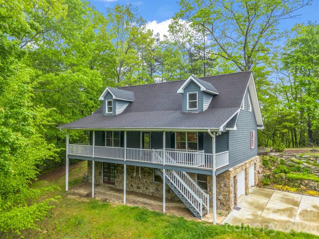 180 Canaday Drive, Brevard, NC 28712