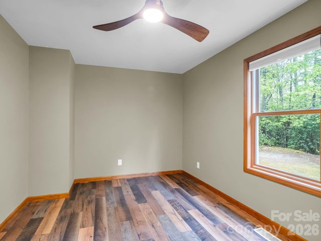 180 Canaday Drive, Brevard, NC 28712