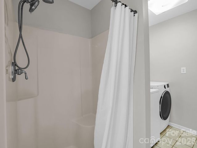 180 Canaday Drive, Brevard, NC 28712