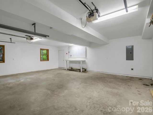 180 Canaday Drive, Brevard, NC 28712