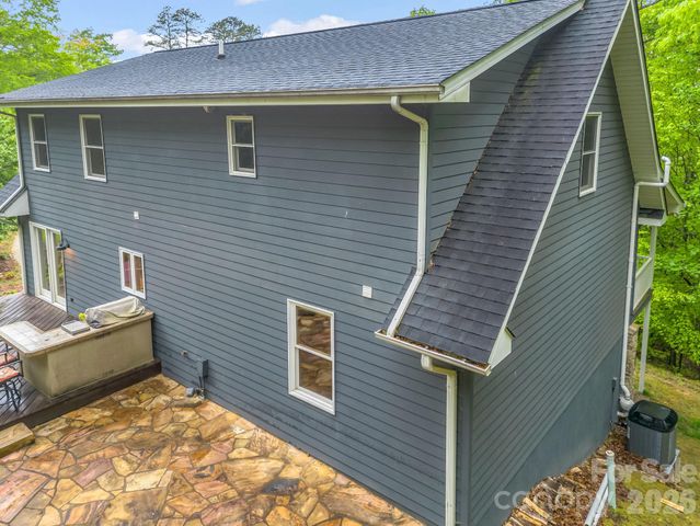 180 Canaday Drive, Brevard, NC 28712