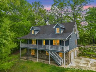 180 Canaday Drive, Brevard, NC 28712